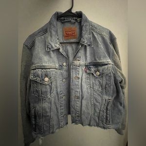 Levi’s Hybrid Trucker Jacket.